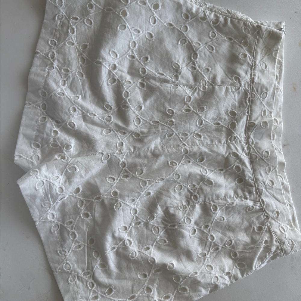 Zara White High Waist Lace Shorts
